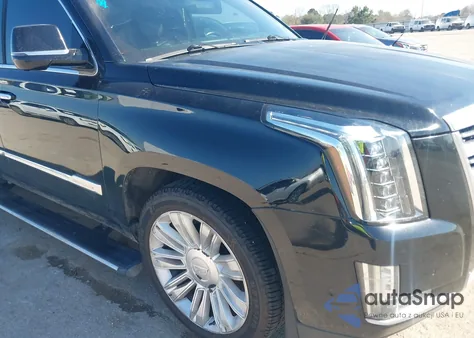 2017 Cadillac Escalade Esv Platinum z USA, uszkodzony, nr VIN 1GYS4KKJ5HR360123
